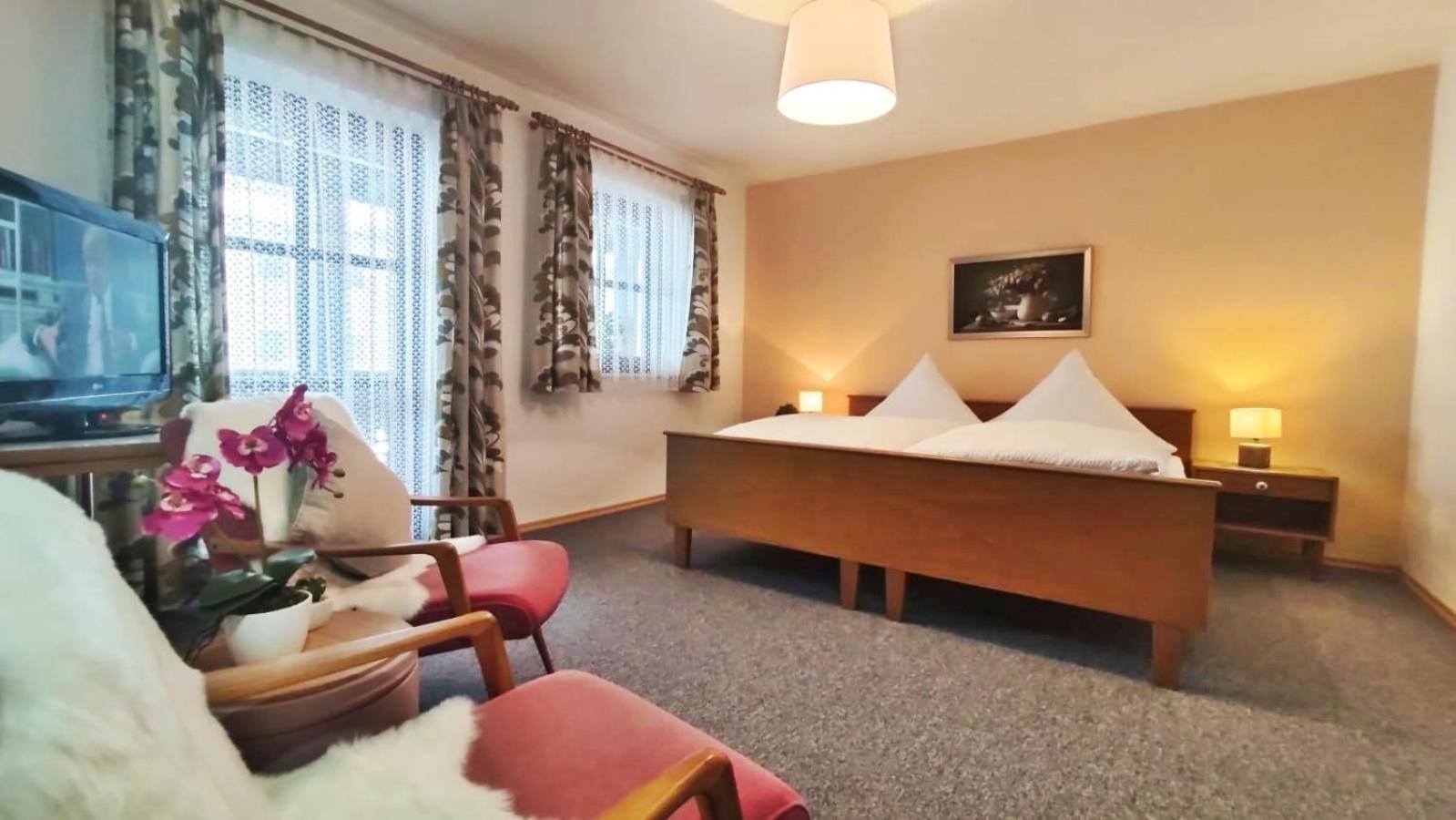 Pension Philippsreut "Zum Pfenniggeiger" Am Goldsteigwanderweg ภายนอก รูปภาพ